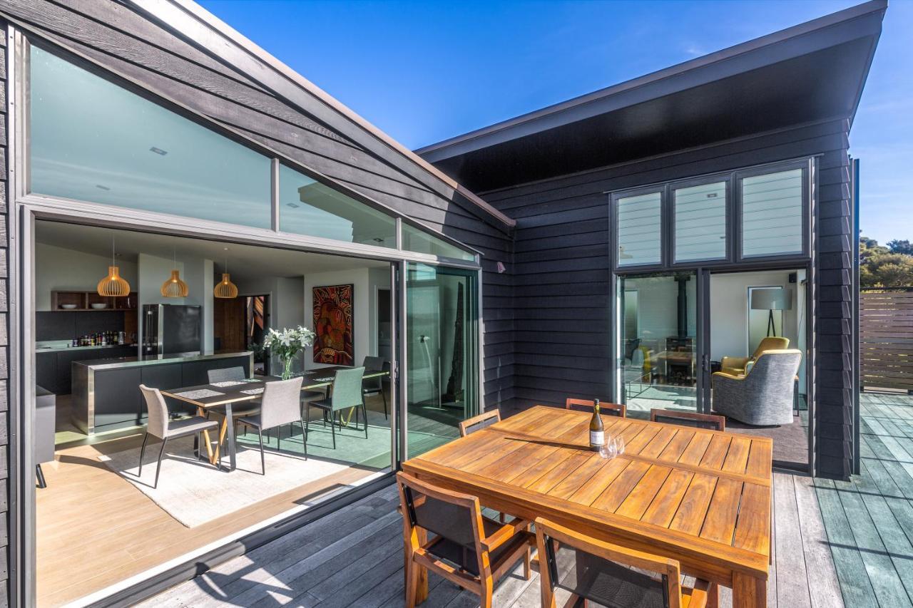 Taonga With Sea Views By Waiheke Unlimited Villa Oneroa Luaran gambar