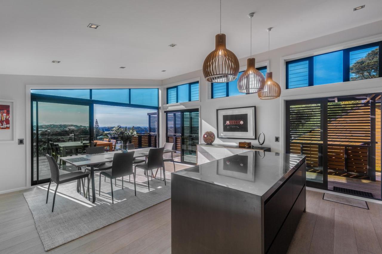 Taonga With Sea Views By Waiheke Unlimited Villa Oneroa Luaran gambar