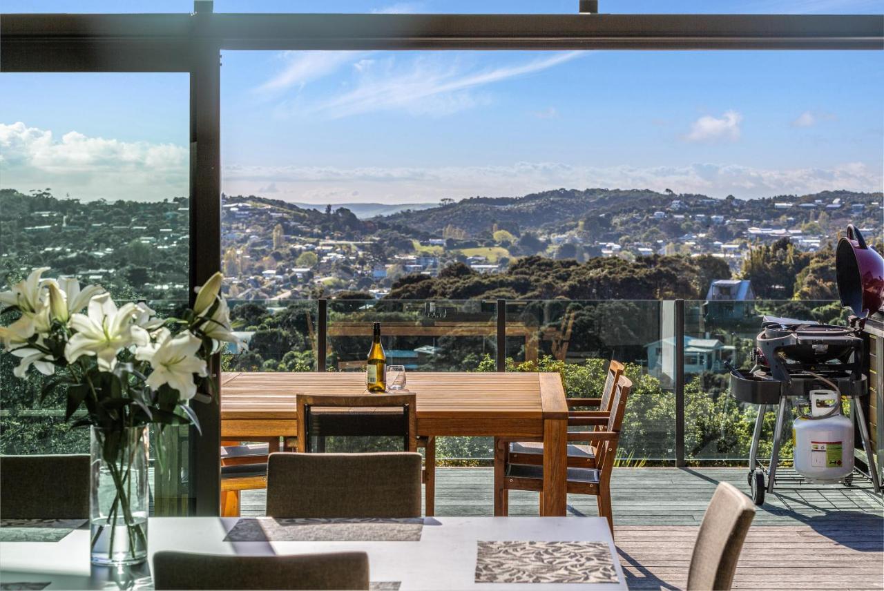 Taonga With Sea Views By Waiheke Unlimited Villa Oneroa Luaran gambar