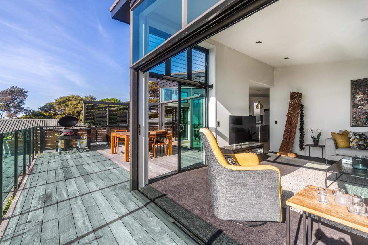 Taonga With Sea Views By Waiheke Unlimited Villa Oneroa Luaran gambar