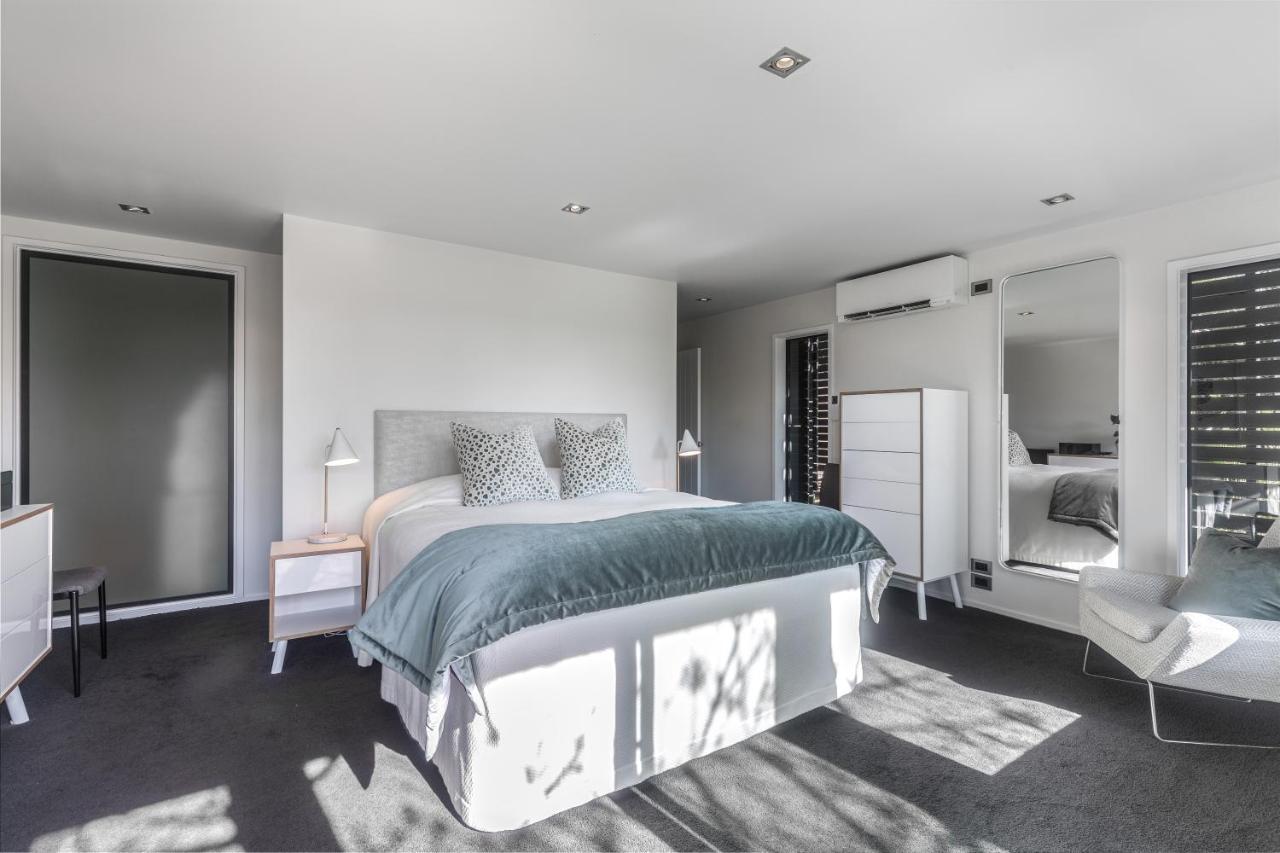 Taonga With Sea Views By Waiheke Unlimited Villa Oneroa Luaran gambar